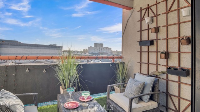 Detail Gallery Image 18 of 32 For 222 S Central #432,  Los Angeles,  CA 90012 - 1 Beds | 1 Baths
