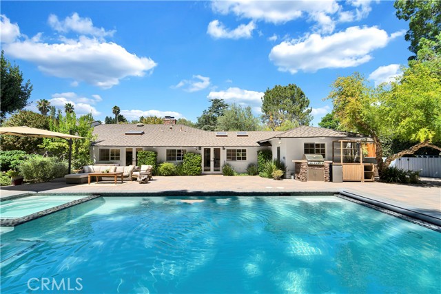 Detail Gallery Image 43 of 59 For 18090 Karen Dr, Encino,  CA 91316 - 4 Beds | 2/1 Baths