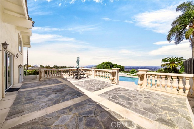 27402 Larchbluff, Rancho Palos Verdes, California 90275, 5 Bedrooms Bedrooms, ,3 BathroomsBathrooms,Residential,For Sale,Larchbluff,SB26077169