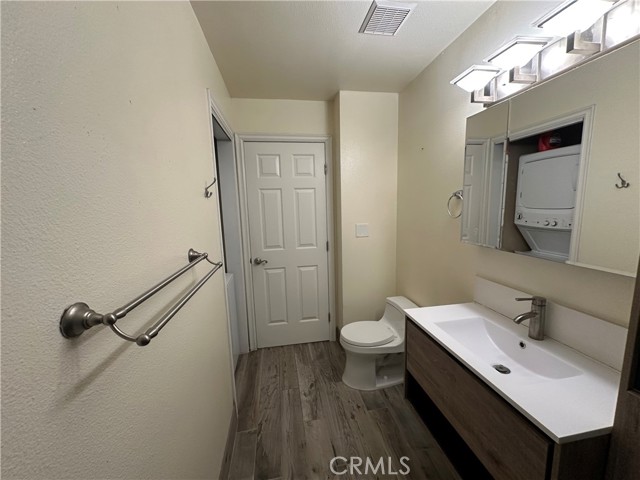 2037 Coast Hwy, Laguna Beach CA: https://media.crmls.org/medias/592b9211-e387-4c5e-a5f4-888076123501.jpg