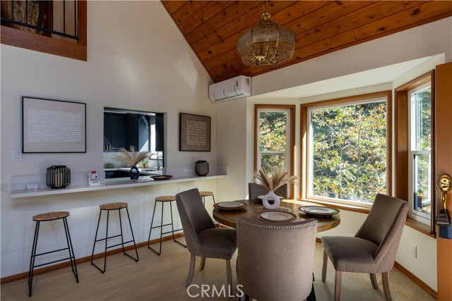 Detail Gallery Image 8 of 43 For 6301 Cedar Ave, Angelus Oaks,  CA 92305 - 2 Beds | 2 Baths