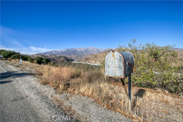 Detail Gallery Image 3 of 41 For 9785 Bluff St, Banning,  CA 92220 - 3 Beds | 1 Baths