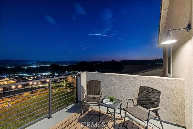 28528 Wildflower Terrace, Castaic CA: https://media.crmls.org/medias/592e6675-649f-4027-957e-9fdaa3cc7946.jpg