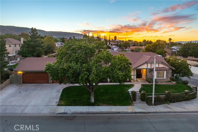 Detail Gallery Image 5 of 58 For 41715 Shain Ln, Quartz Hill,  CA 93536 - 3 Beds | 2 Baths