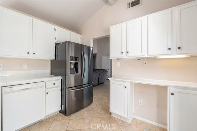 Detail Gallery Image 16 of 40 For 41985 Kaffirboom Ct, Temecula,  CA 92591 - 3 Beds | 2 Baths