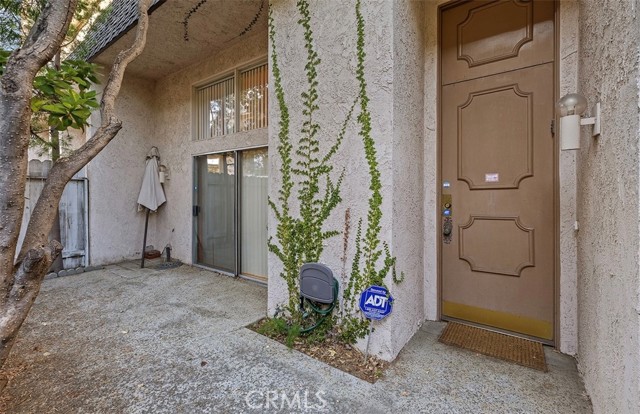 Detail Gallery Image 39 of 44 For 17937 Magnolia Bld #18,  Encino,  CA 91316 - 2 Beds | 3 Baths