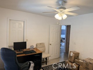 https://media.crmls.org/medias/592ed6d2-5047-41c1-9c3e-3f9d5e815270.jpg?preset=X-Large