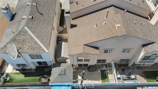 Detail Gallery Image 35 of 38 For 19017 Gault St #103,  Reseda,  CA 91335 - 3 Beds | 3 Baths