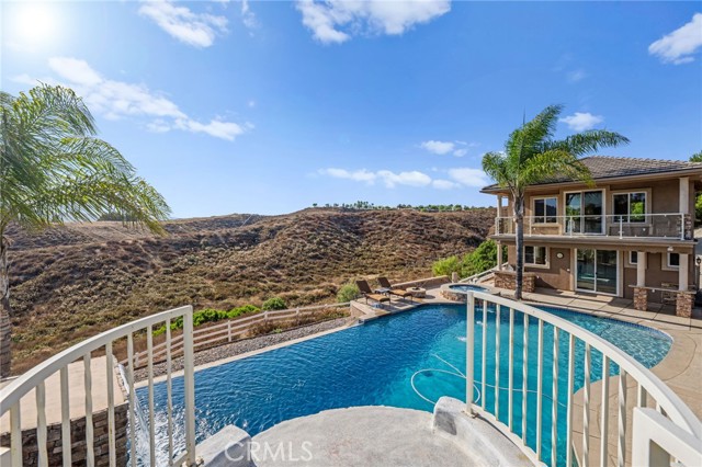 43845 Calle De Velardo, Temecula CA: https://media.crmls.org/medias/59309fdc-c991-4991-9242-5269389bbaeb.jpg