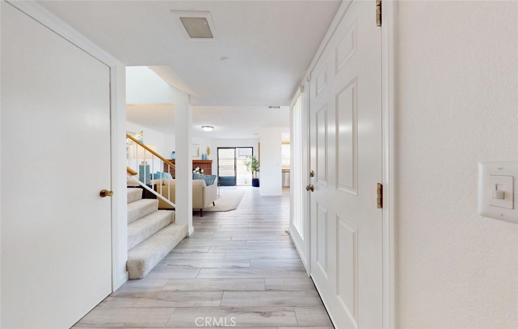 MLS #OC25231492 image #16