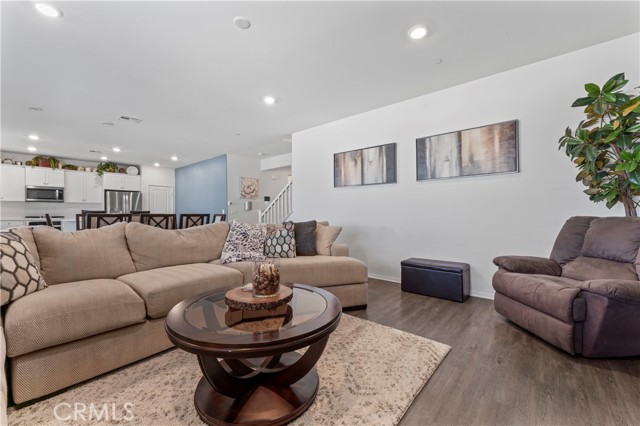 Detail Gallery Image 16 of 41 For 28425 Pinon Ct, Winchester,  CA 92596 - 4 Beds | 3 Baths