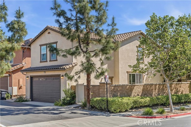 Detail Gallery Image 6 of 60 For 7038 Village, Corona,  CA 92880 - 3 Beds | 2/1 Baths