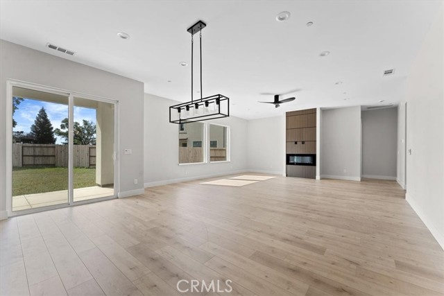 Detail Gallery Image 5 of 45 For 6 Stepping Stone Ct, Oroville,  CA 95966 - 3 Beds | 3 Baths