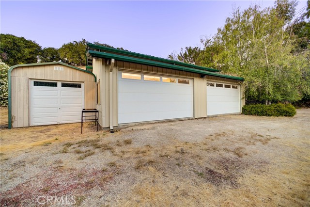 6305 Portola Road, Atascadero CA: https://media.crmls.org/medias/593258d8-068d-4603-aee3-8ca27b2ccd78.jpg