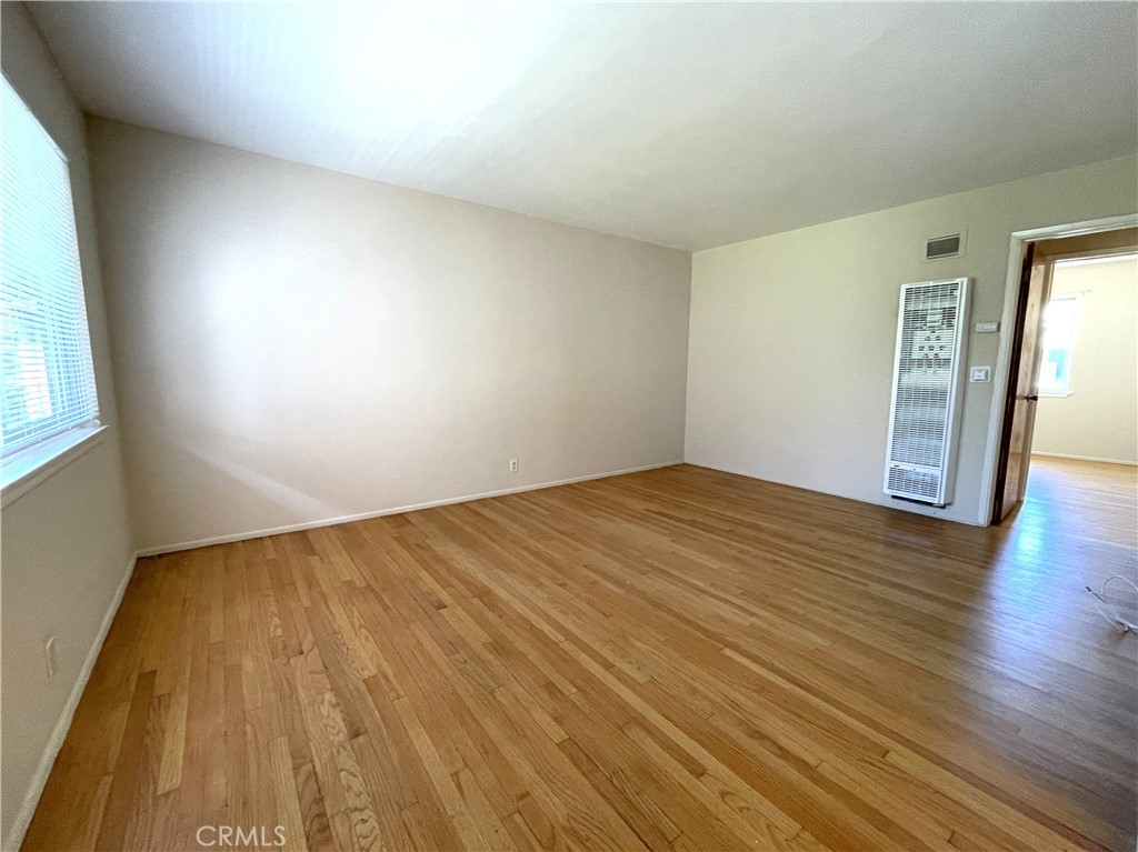 MLS #PW25182943 image #2