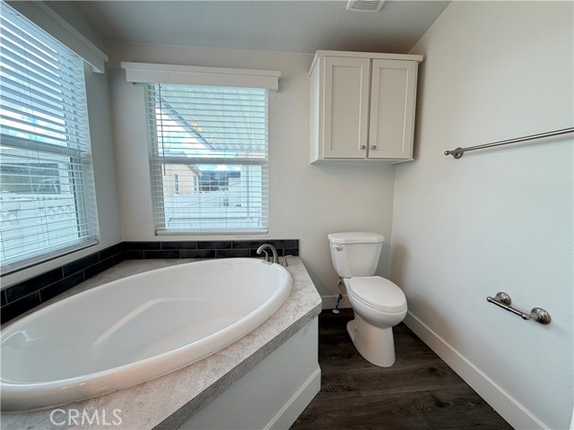 MLS #OC25242065 image #24