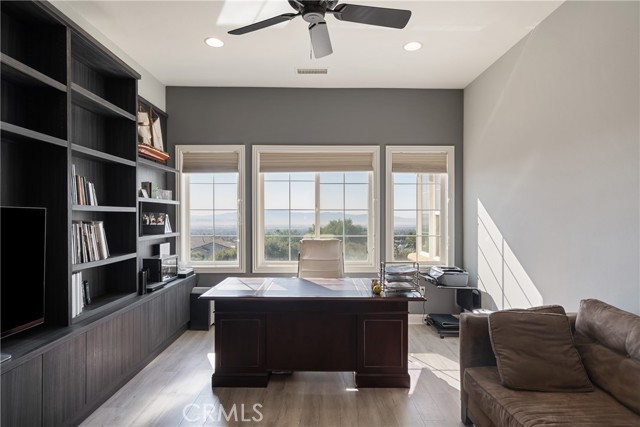 Detail Gallery Image 23 of 47 For 9669 Norbrook, Rancho Cucamonga,  CA 91737 - 5 Beds | 4/1 Baths