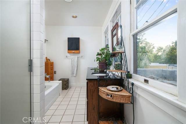 Image 23 of 37 For 125 11th Street