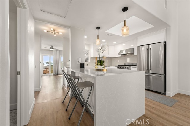 Detail Gallery Image 6 of 54 For 24372 Vista Point, Dana Point,  CA 92629 - 2 Beds | 2/1 Baths