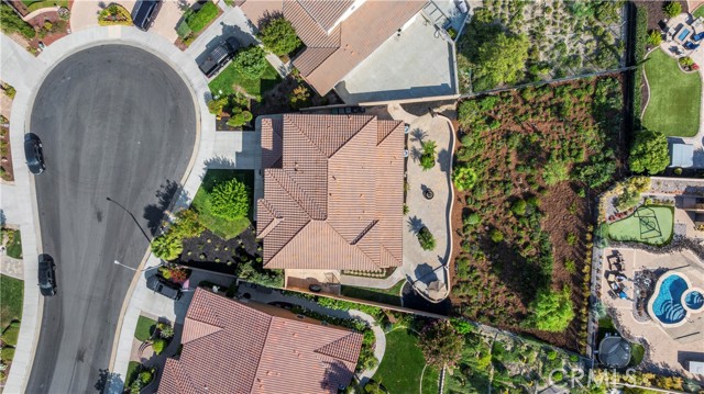 Detail Gallery Image 44 of 64 For 34595 Collier Falls Ct, Temecula,  CA 92592 - 5 Beds | 3/1 Baths