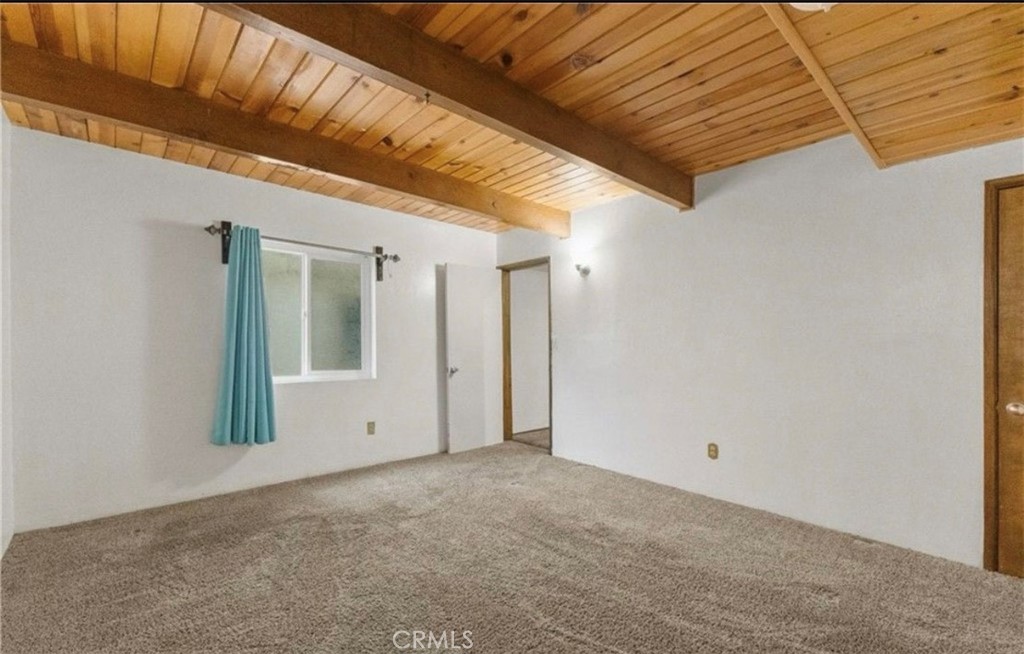 https://media.crmls.org/medias/59362d08-28a9-4be8-b339-887439dde220.jpg?preset=X-Large