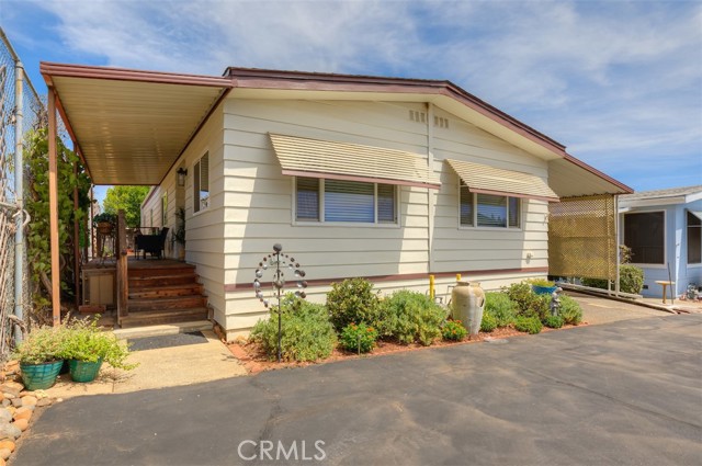 1675 Manzanita Avenue, Chico CA: https://media.crmls.org/medias/59369e74-9ee4-471a-9ea5-19cd461830ca.jpg