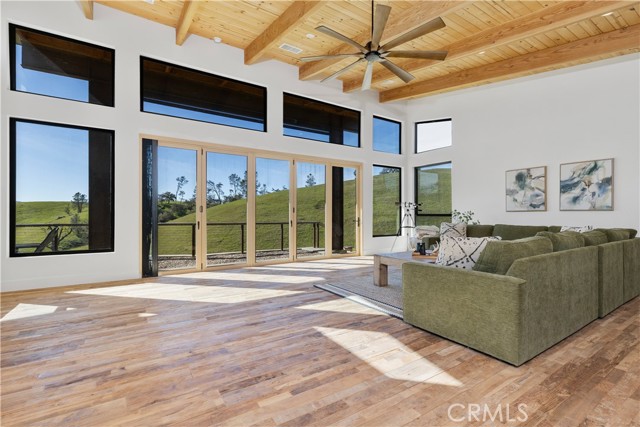 Detail Gallery Image 17 of 75 For 3275 Timberline, Paso Robles,  CA 93446 - 4 Beds | 2/1 Baths