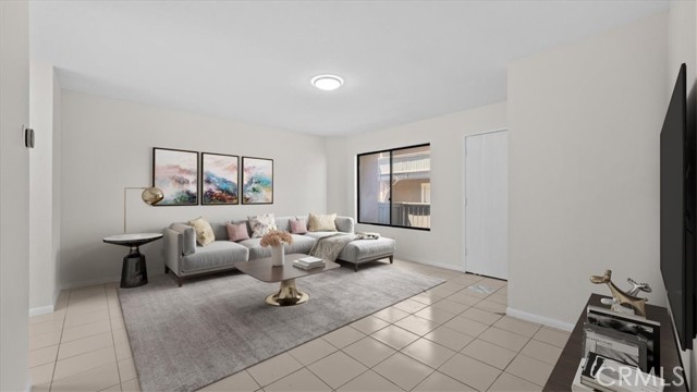 Detail Gallery Image 3 of 33 For 16414 Cornuta Ave #11,  Bellflower,  CA 90706 - 2 Beds | 2/1 Baths