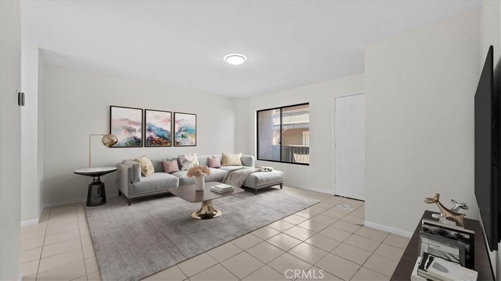 16414 Cornuta Avenue #11