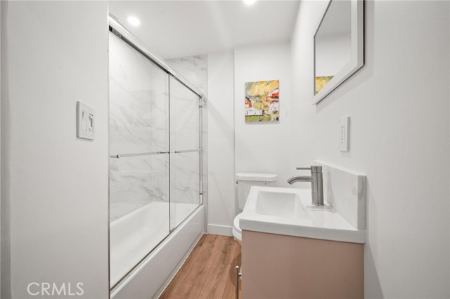 Detail Gallery Image 26 of 35 For 8246 Woodshill Trl, Los Angeles,  CA 90069 - 5 Beds | 5 Baths