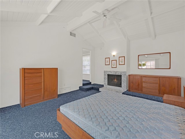 4854 Ranchito Avenue, Sherman Oaks CA: https://media.crmls.org/medias/5937fa16-c14b-4902-9262-ac869de405ef.jpg