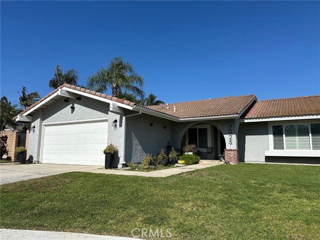Detail Gallery Image 1 of 8 For 7025 Palm Dr, Rancho Cucamonga,  CA 91701 - 3 Beds | 2 Baths