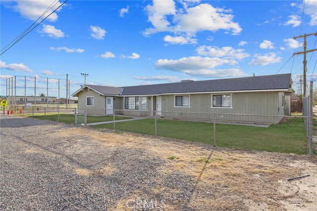 20615 Sherrill Street, Riverdale CA: https://media.crmls.org/medias/5938c104-28bf-44c8-a9fc-e87ac1aa3347.jpg