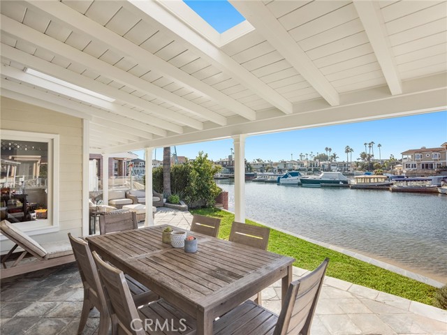56 Balboa Coves, Newport Beach, California 92663, 5 Bedrooms Bedrooms, ,4 BathroomsBathrooms,Residential Purchase,For Sale,Balboa Coves,NP21247052