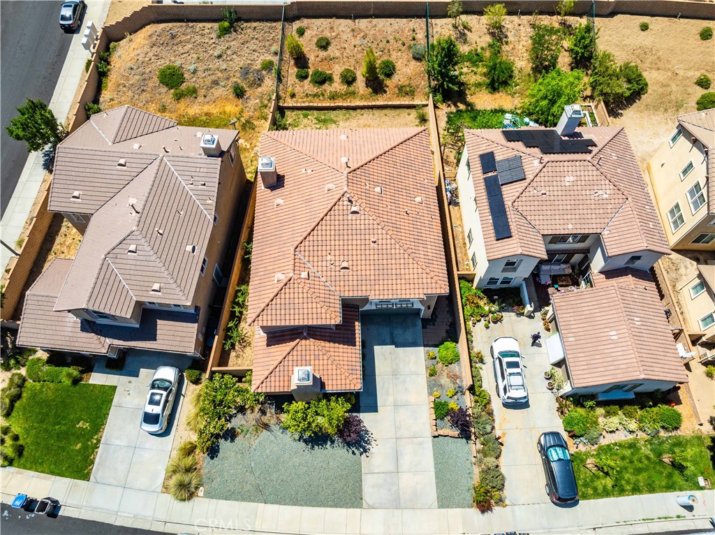 https://media.crmls.org/medias/59392751-f3c1-4455-b22b-d2cc95445f55.jpg?preset=X-Large