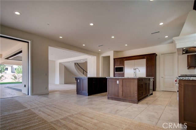 Detail Gallery Image 12 of 75 For 120 Nest Pine, Irvine,  CA 92602 - 5 Beds | 5/1 Baths