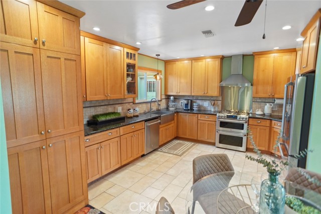 1426 North Brighton Street photo 5