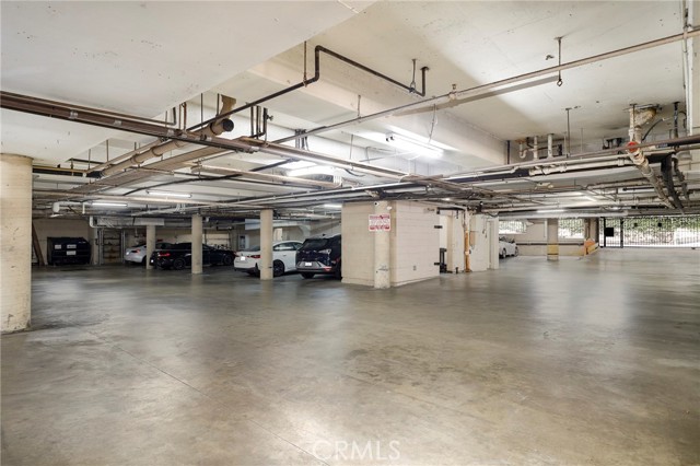 Detail Gallery Image 27 of 30 For 531 N Rossmore Ave #202,  Los Angeles,  CA 90004 - 2 Beds | 2 Baths