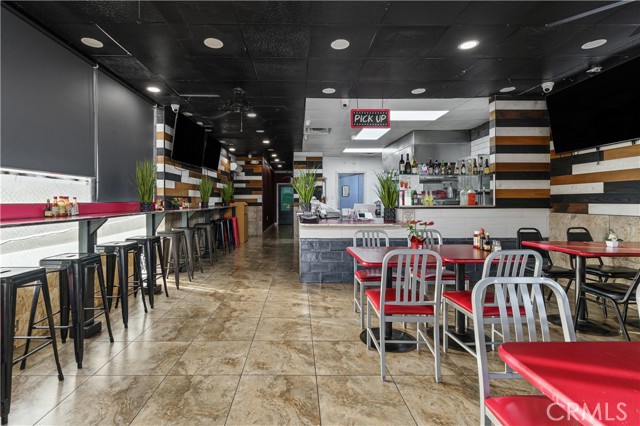 275 9th street, San Bernardino CA: https://media.crmls.org/medias/593ee889-4b4b-46e4-a3d9-fcafbb23b6aa.jpg