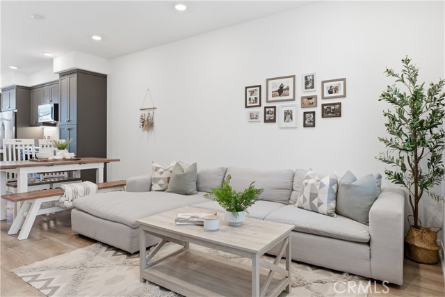 Detail Gallery Image 9 of 75 For 30 Wisteria, Rancho Mission Viejo,  CA 92694 - 2 Beds | 2/1 Baths