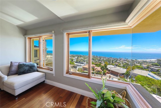 Detail Gallery Image 29 of 40 For 1076 Skyline Dr, Laguna Beach,  CA 92651 - 4 Beds | 4/1 Baths