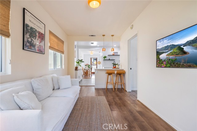 4142 Mercury Avenue, Los Angeles CA: https://media.crmls.org/medias/5941e1c2-b59d-40cb-8775-9d8ef1ecb198.jpg