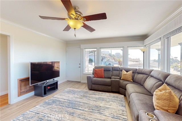 Detail Gallery Image 21 of 57 For 571 San Luis Ave, Pismo Beach,  CA 93449 - 3 Beds | 2 Baths