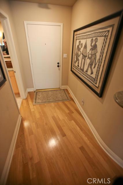 565 Esplanade, Redondo Beach, California 90277, 1 Bedroom Bedrooms, ,1 BathroomBathrooms,Residential,Sold,Esplanade,SB14046853