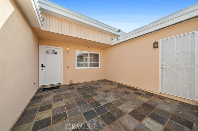 Detail Gallery Image 3 of 23 For 8220 Briarwood, Stanton,  CA 90680 - 3 Beds | 2 Baths