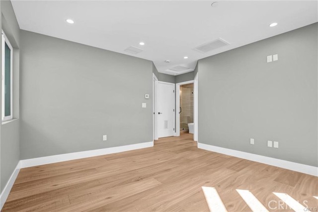 Detail Gallery Image 5 of 15 For 2128 W 238th St a,  Torrance,  CA 90501 - 2 Beds | 2 Baths