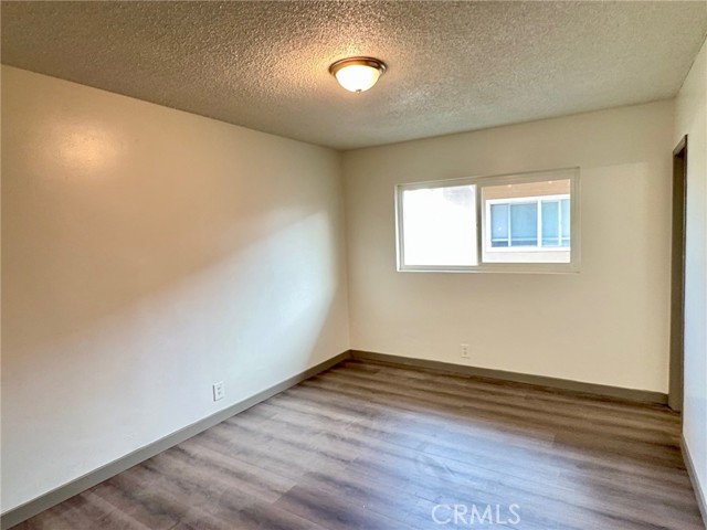 Detail Gallery Image 7 of 8 For 8641 Cerritos #F,  Stanton,  CA 90680 - 1 Beds | 1 Baths
