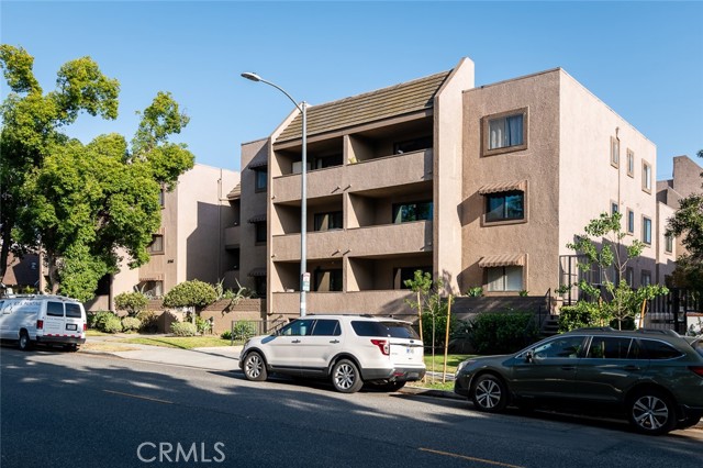 356 W California Avenue, Glendale CA: https://media.crmls.org/medias/5944dc71-9401-49e6-a983-3e9ddec5e33d.jpg
