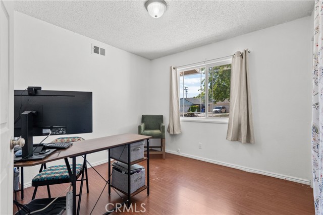 19853 Drasin Drive, Canyon Country CA: https://media.crmls.org/medias/59450b8f-e8c5-430a-9a64-69483ba6e0eb.jpg