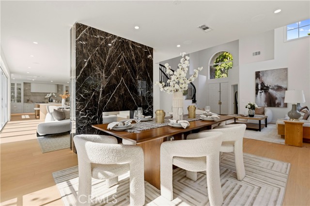 Detail Gallery Image 16 of 59 For 6 Mountainbrook, Irvine,  CA 92620 - 5 Beds | 4 Baths